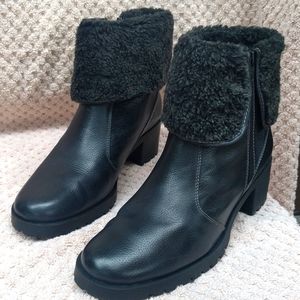 Aerosoles Boldness black leather boot